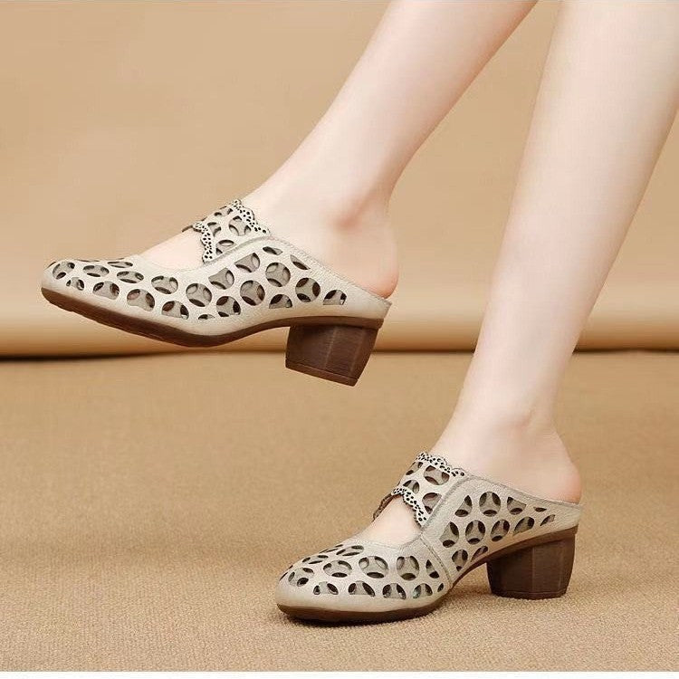 Women's Retro Fashion Hollow Hole Shoes PU Leather Clogs Shoes Round Head Slip On Femme Slippers